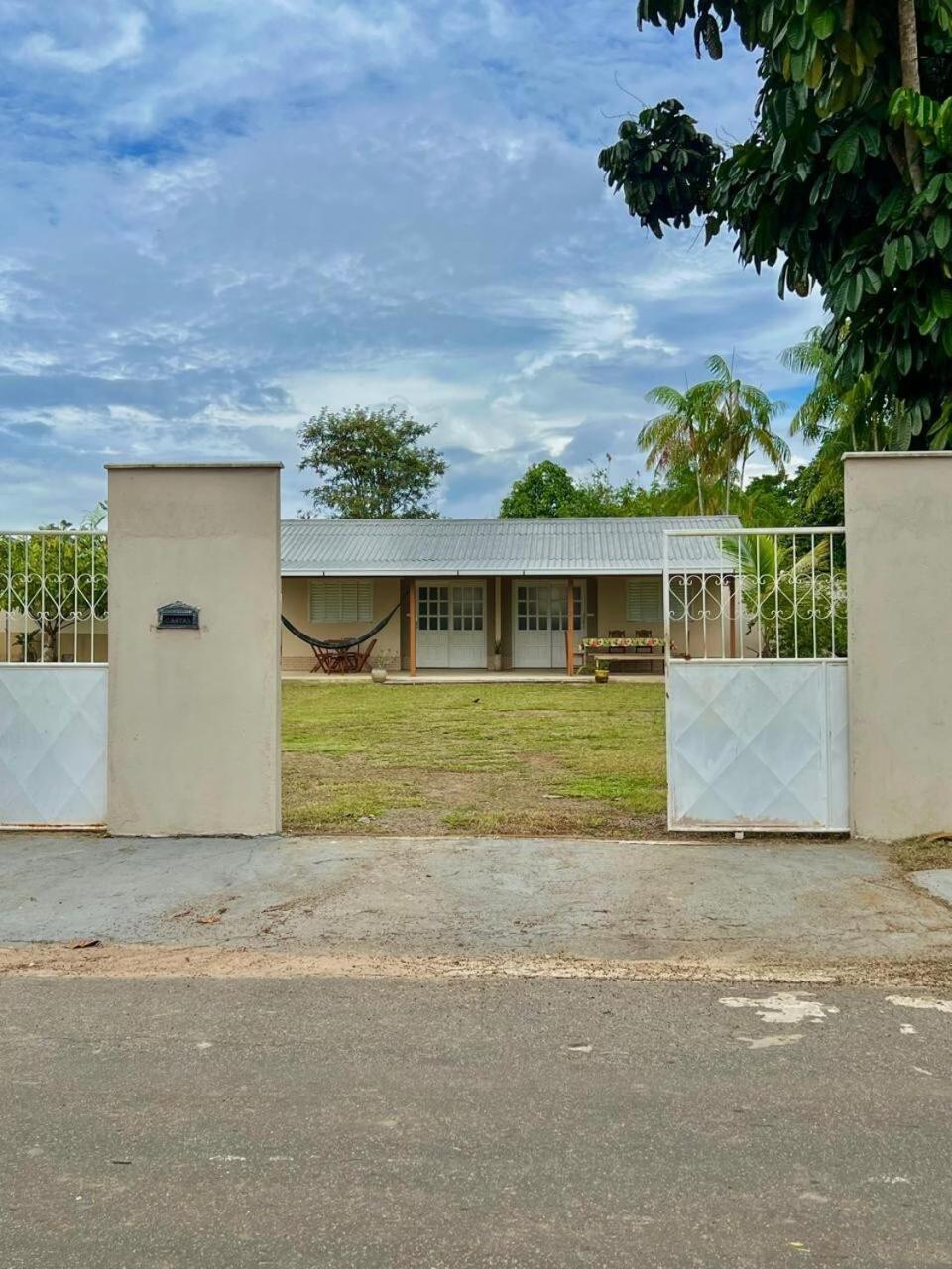 Casa Bouganville - Quarto Com Cozinha โนโวไอเรา ภายนอก รูปภาพ